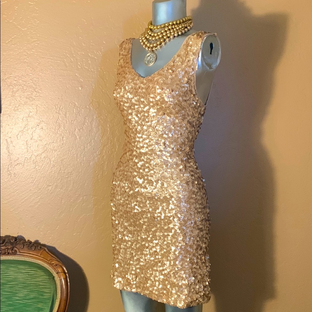 Amber Blue Elegant Gold Sequin Dress.  Sz M/L